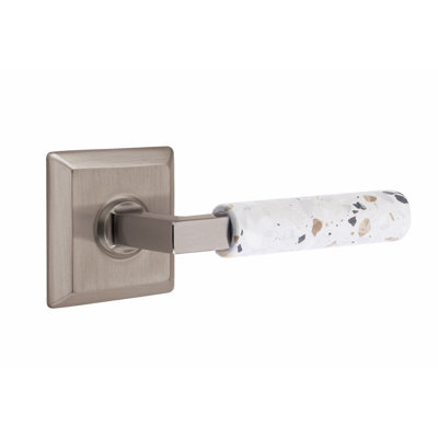 Ensemble de leviers de passage Emtek Select, rosette Quincy, tige carrée en L, poignée en marbre blanc, gauche