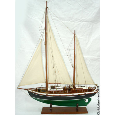 Daphne Sailboat Schooner Yacht Model