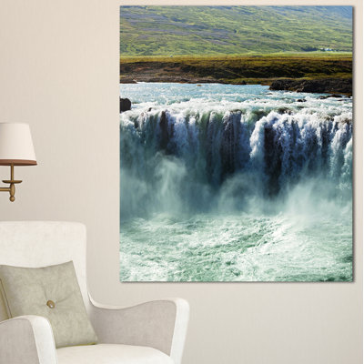 « incroyable cascades en islande », reproduction de photo sur toile tendue