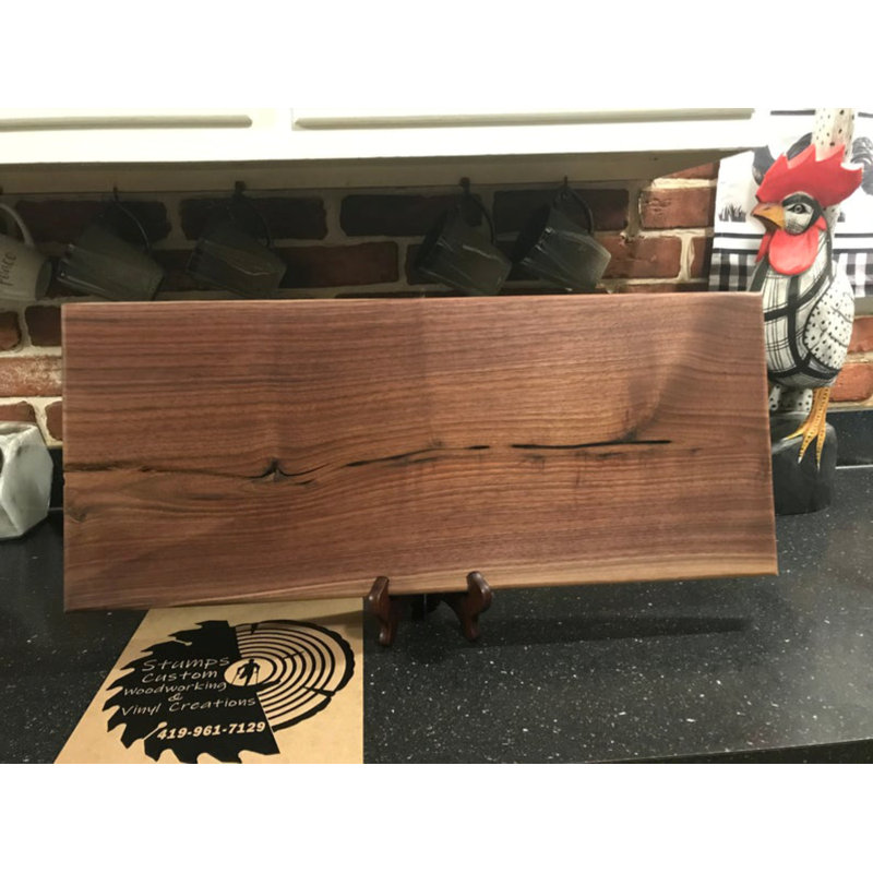 Planche à découper en bois de noyer