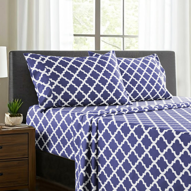 Lux Decor Collection 4 Pc Soft Microfiber Bed Sheets Set Geometric Quatrefoil Bedding, King Sheet Set with 2 Pillowcases