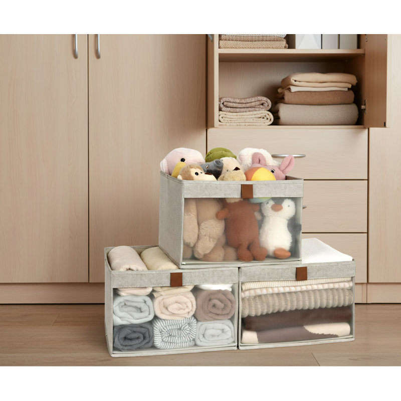 3-piece Large Wardrobe Storage Boxes In Brown And Beige With Transparent Windows And Convenient Handles. Foldable Fabric Clothing Storage Rack With Ample Capacity. A Must-have For Organizing And Storage Your Clothes At Home.