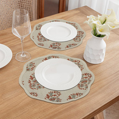 Fabdivine 15"Elegance Scalloped Placemats - Anarkali