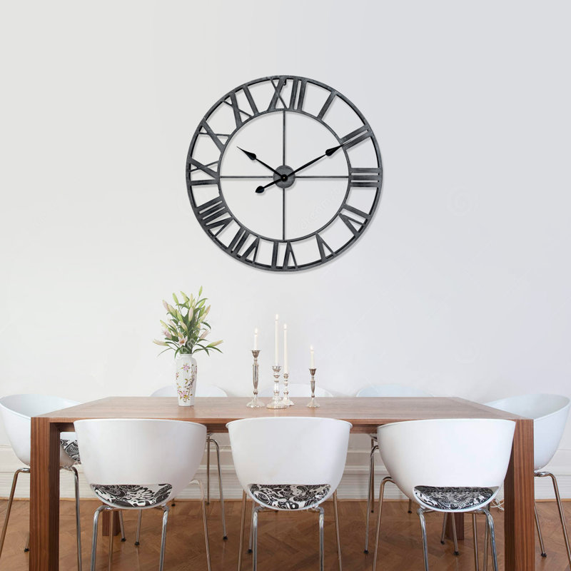 Très grande horloge murale 32 po Upper Shockerwick