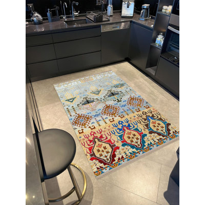 Tapis décoratif multicolore à motif traditionnel rétro de la collection Barcelona
