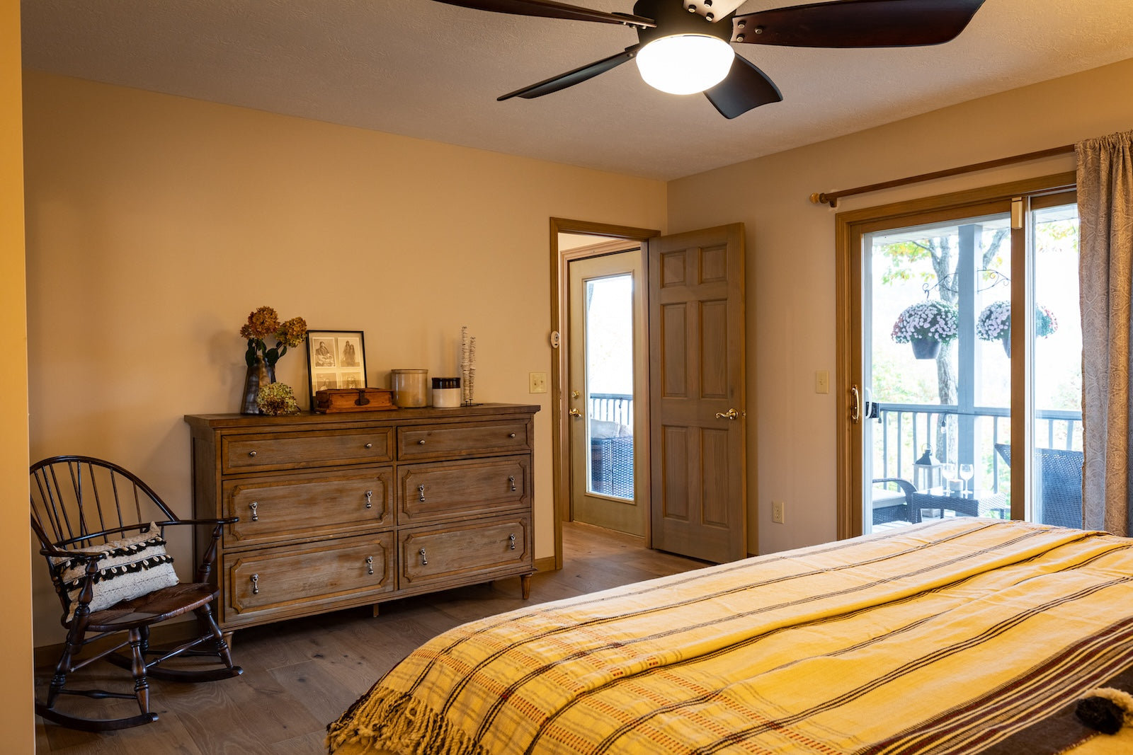 Bedding, Twin Bedspread