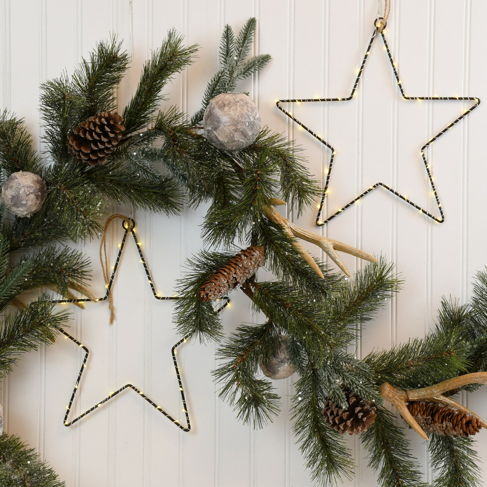 Battery Operated LED Lighted Metal Stars