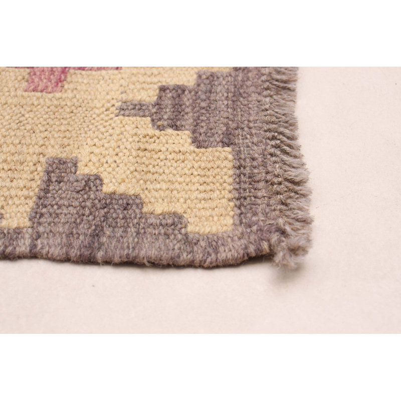 Tapis bleu foncé unique 4 pi 10 po x 6 pi 4 po Allesandra