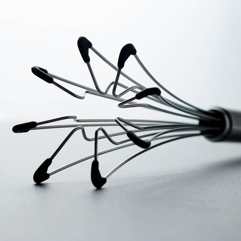 Fouet oblique pour la cuisine avec clapier