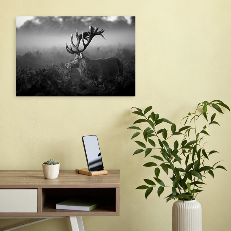 Impression d'art mural majestueux, cerf dans la brume, sérénité abstraite sereine, forêt naturelle, 12" H x 18" W