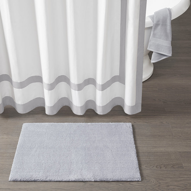 Tapis de bain en polyester de qualité spa à séchage rapide pour une expérience de salle de bain relaxante