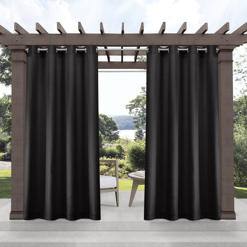 Ensemble de 2 rideaux à œillets TOWN & COUNTRY BASICS Cabana pour intérieur et extérieur, 54" W x 108" L, Black