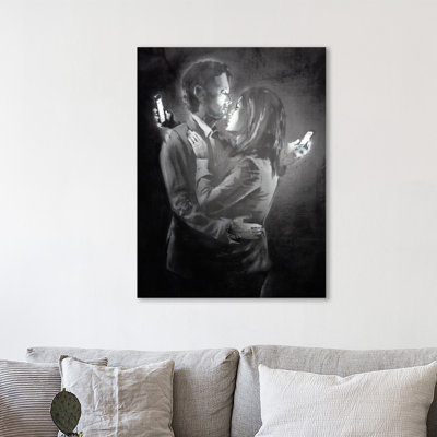 Mobile Lovers 1 Piece Wrapped Canvas Wall Art