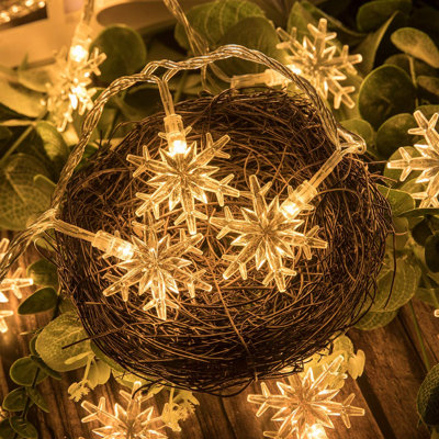 100 LED 49 FT Snowflake String Lights