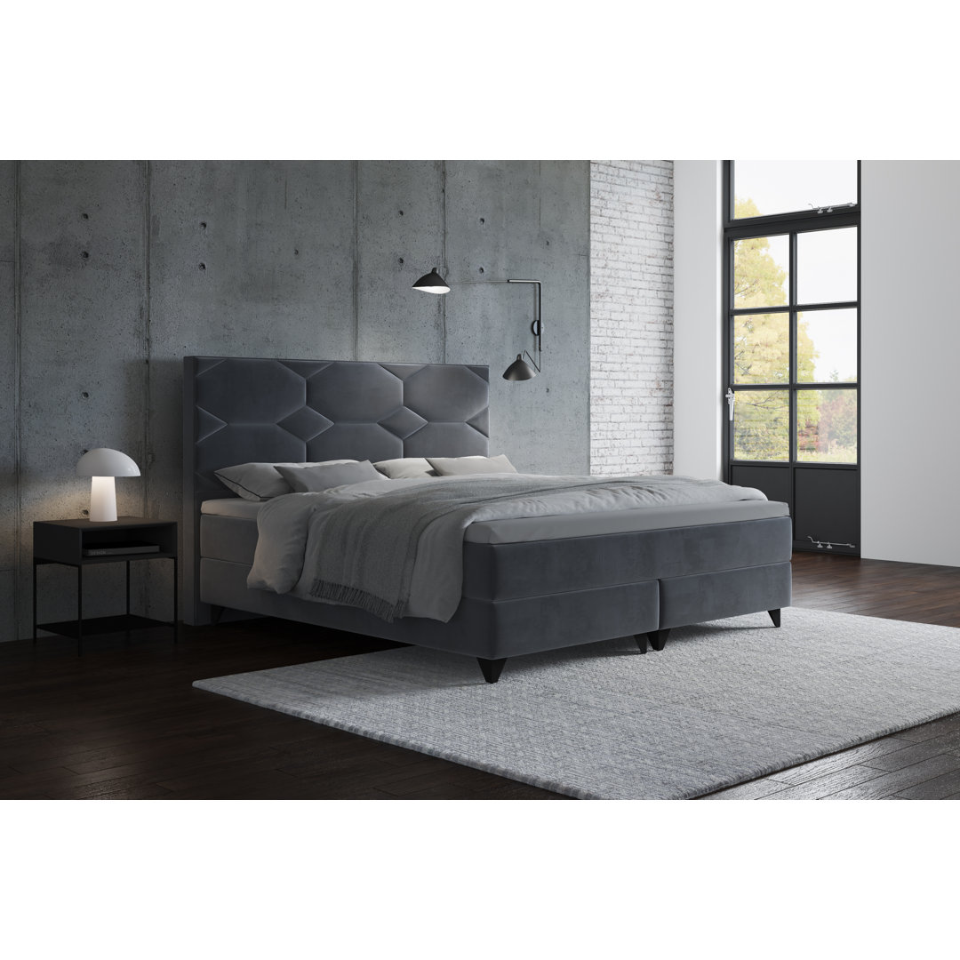 Boxspringbett Adylin mit Premium Visco Topper, mit Samtstoff bezogen