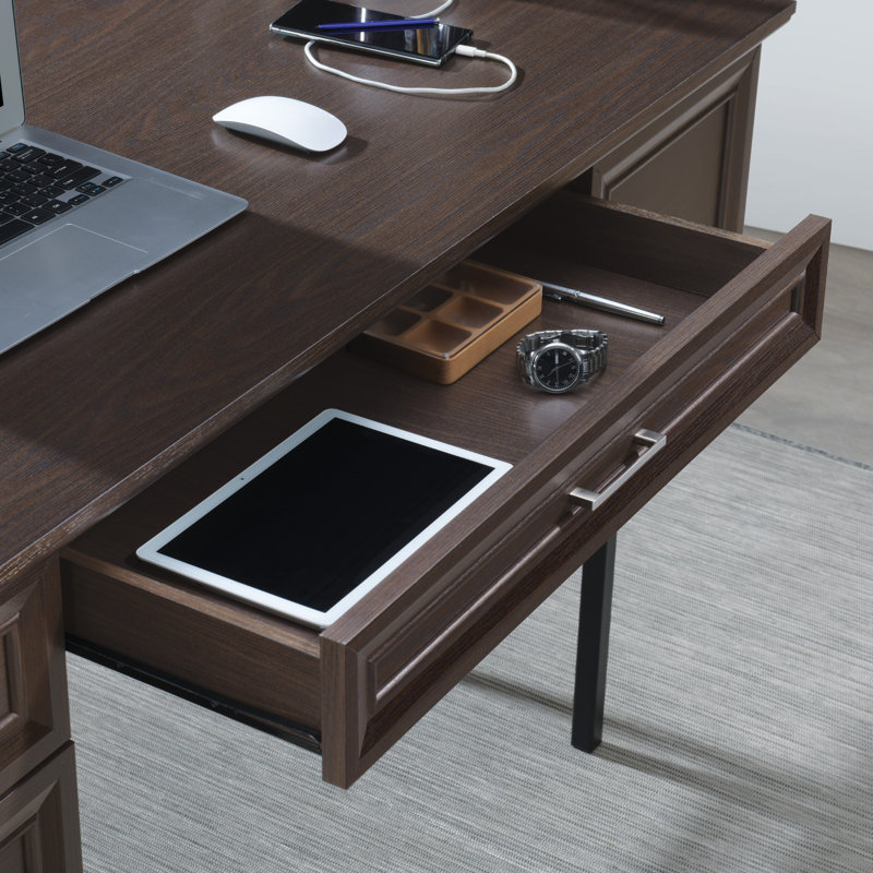 Bureau de direction Aurelina avec prises intégrées