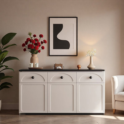 Buffet de style crème français