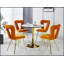 Chaises de salle à manger modernes orange et dorées avec des pieds en fer, des coussins moelleux et un dossier confortable pour divers environnements-662716817-662716816