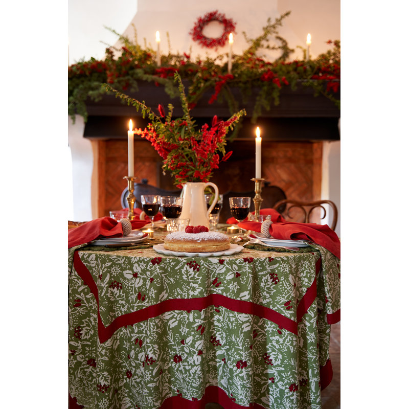 Baies De Houx Handmade Floral Tablecloth, 90" Square