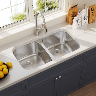 Blenzia 32 Inch Undermount 50/50 Double Bowl 18 Gauge 304 Stainless Steel Kitchen Sink 32" x 18" x 9"