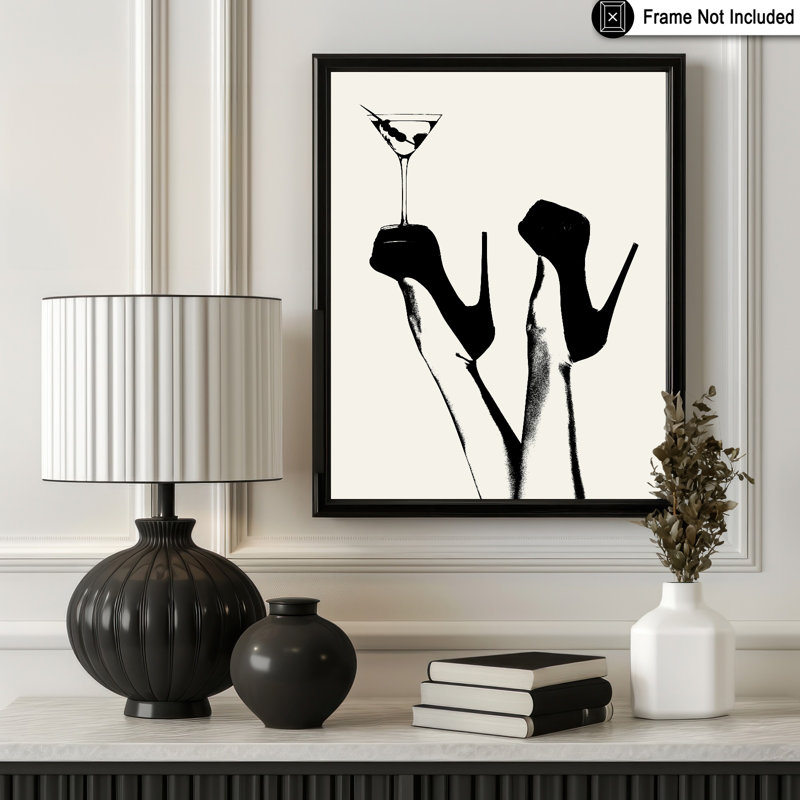 Martini et talons, Unframed, Poster, 11"H x 14"W