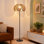 Lampe sur pied de 63 po avec abat-jour en rotin naturel en forme de pétale 63 po