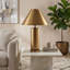 Lampe de table cylindrique avec abat-jour conique en fer pour éclairage de chevet - Petite lampe d'appoint contemporaine pour salon - 66 cm, bronze