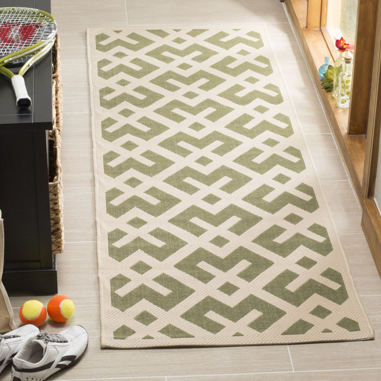 Arneshia Geometric Green/Bone Area Indoor/Outdoor Area Rug