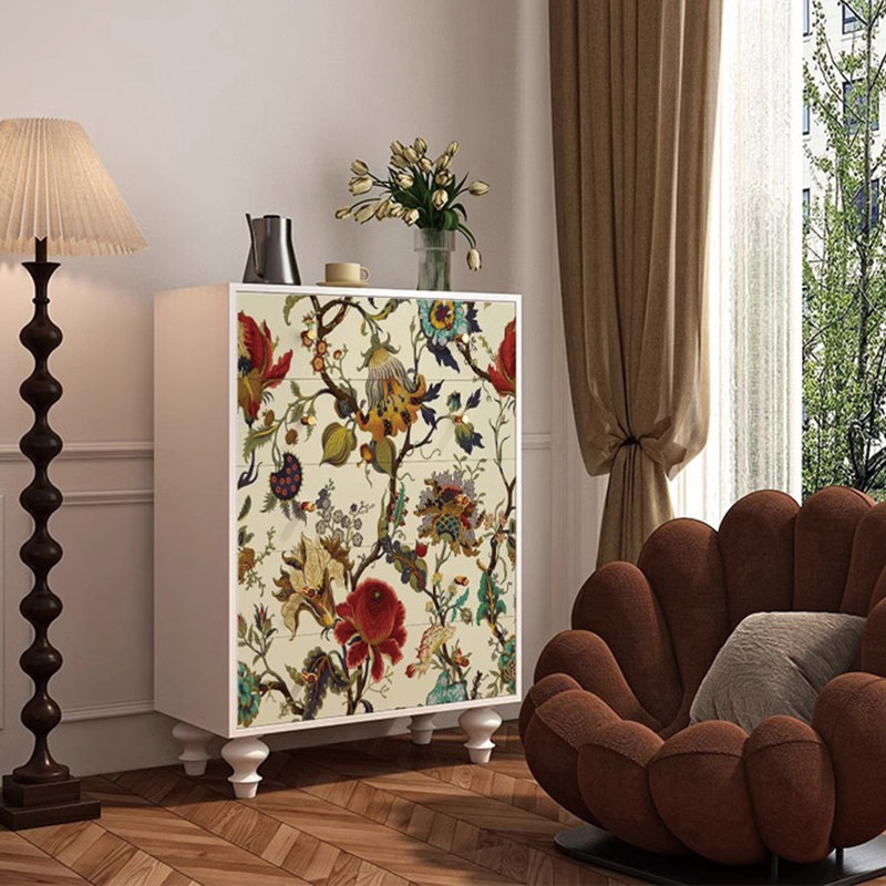 Commode française de style crème