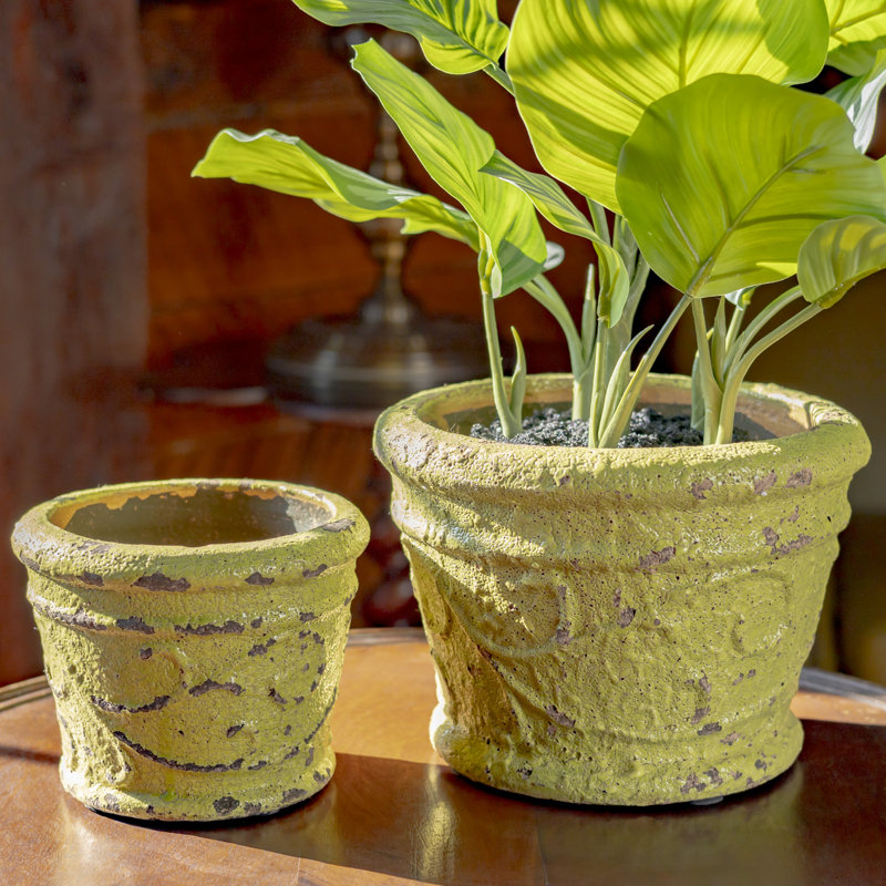 Harrami Handmade Ceramic Pot Planter, Antique Green