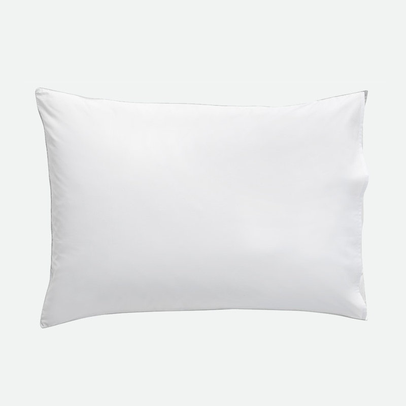 Rose Poudre Sham, Queen