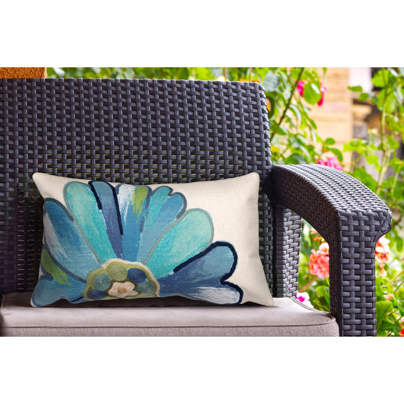  Daisy Outdoor Rectangular Pillow Cover & Insert, Aqua