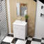 Meuble-lavabo de 24 po avec lavabo et miroir, portes à fermeture douce, tablette ajustable, lavabo en céramique, finition blanc brillant