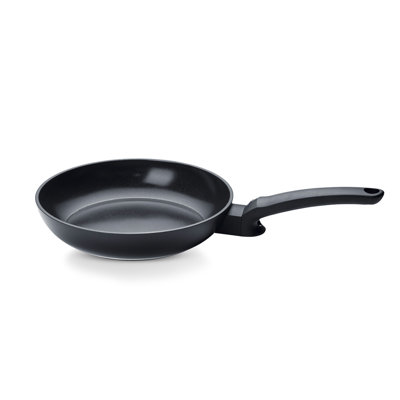 Poêle à frire antiadhésive Fissler Ceratal Evo Classic 9,5 pouces, noir Orbit