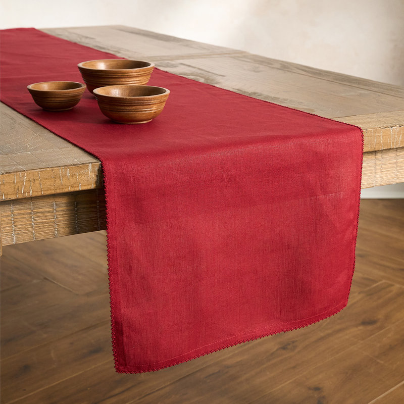 Scallop 18" x 90" Table Runner, Ruby