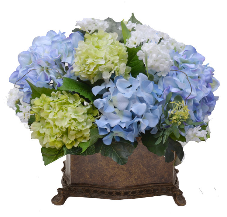 Arrangement in Planter