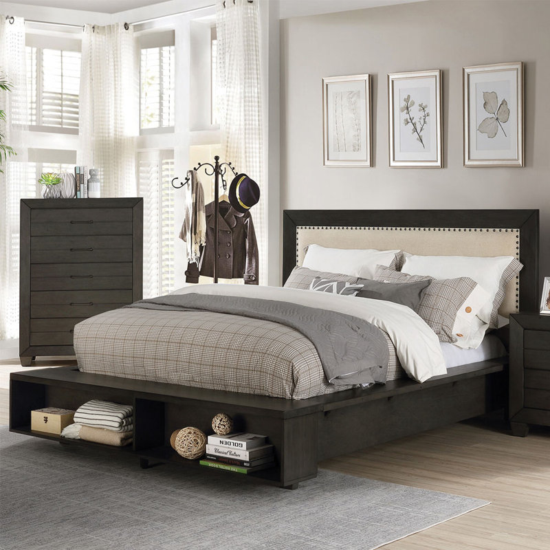 Jayliyah Upholstered Bed, King