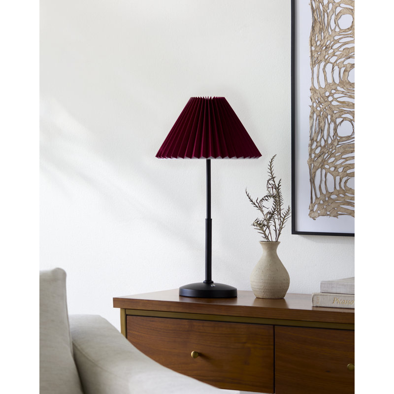 Saunton Table Lamp, Rouge, Noir, noir, noir, noir