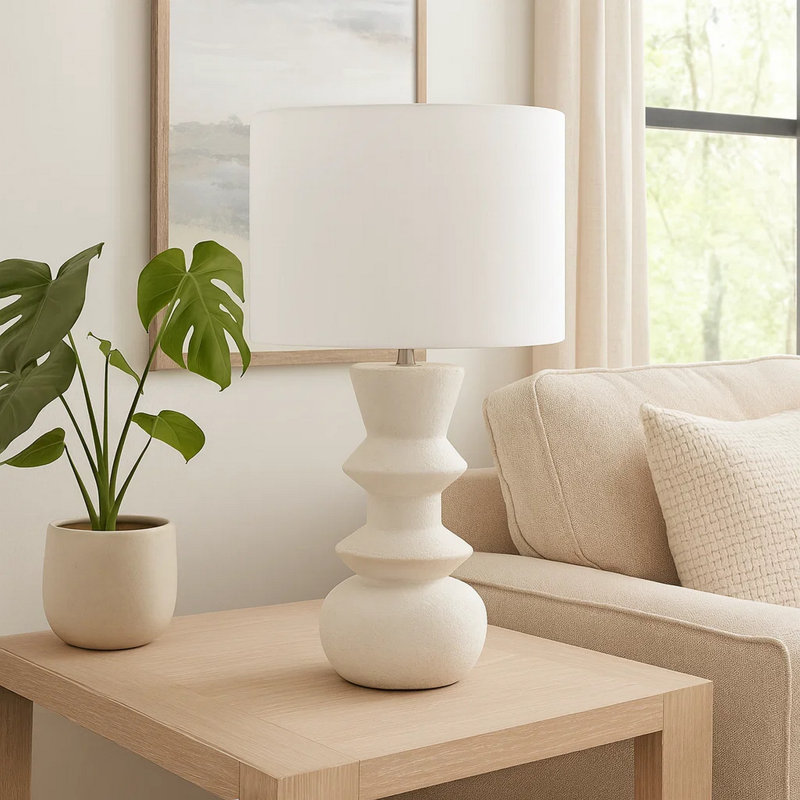 Lampe de table d'appoint Vyna, corps tourné en céramique de 26 pouces, abat-jour tambour, Ivoire ivoire