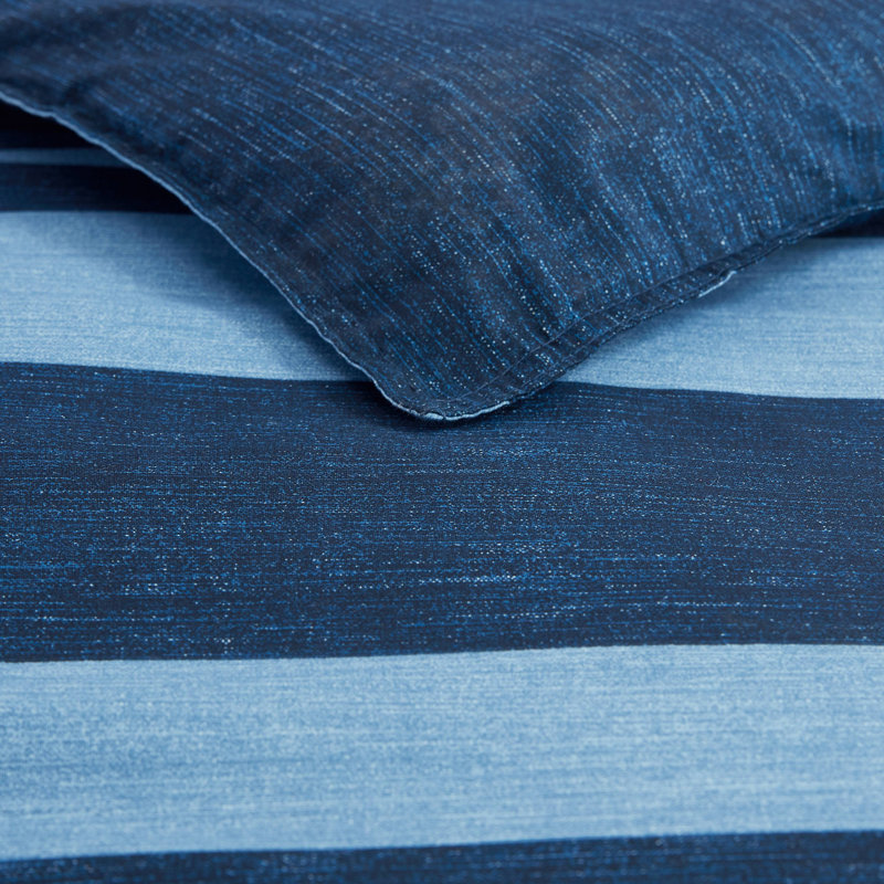 Bali Bliss Twin Reversible Cotton Comforter Set in Navy