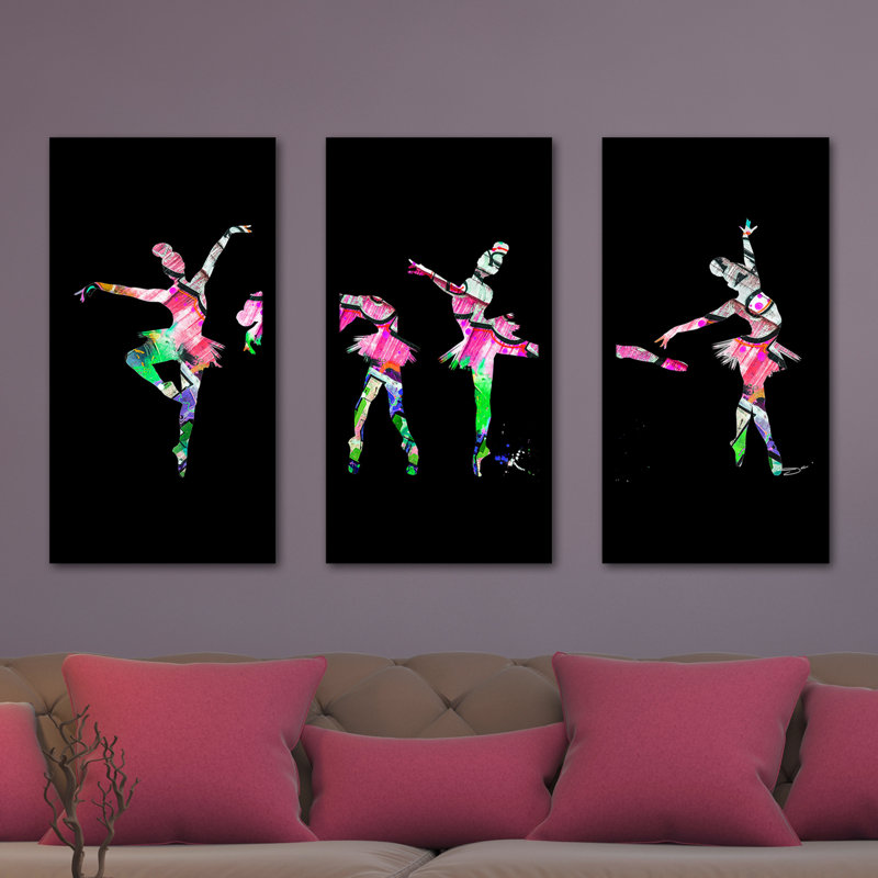 «Graffitti in Motion», ensemble de 3 impressions sur papier, H 33,5 po x l 52,5 po x P 1 po