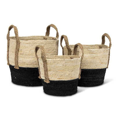 Dakota Fields Basket