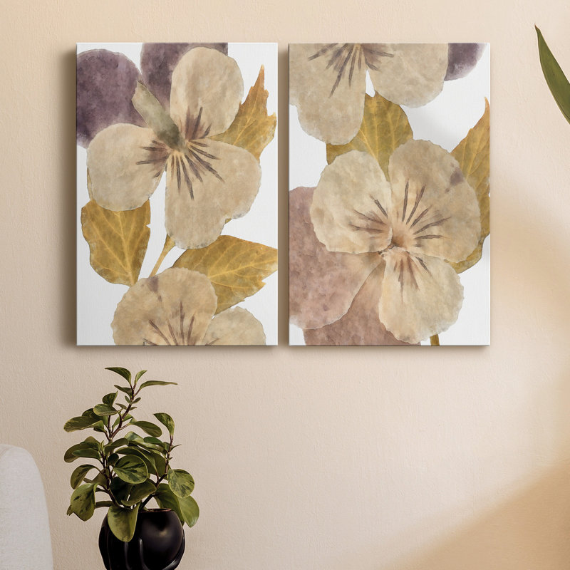 «Neutral Pansy I», toile tendue avec châssis de qualité supérieure - prête à être accrochée, H 27 po x l 32 po x P 1 po