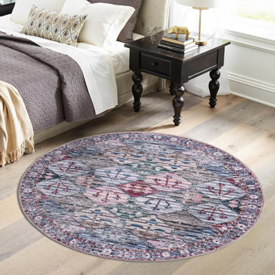 Hazlett Chenille Geometric Indoor Rug