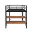 Lit mezzanine simple en métal noir avec bureau et tablettes. Construire. Style contemporain pour la chambre à coucher. Bibliothèque double Généreuse configuration sous l'espace. Protégé par des garde-corps et des lattes robustes. Sommier tapissier-1341131371