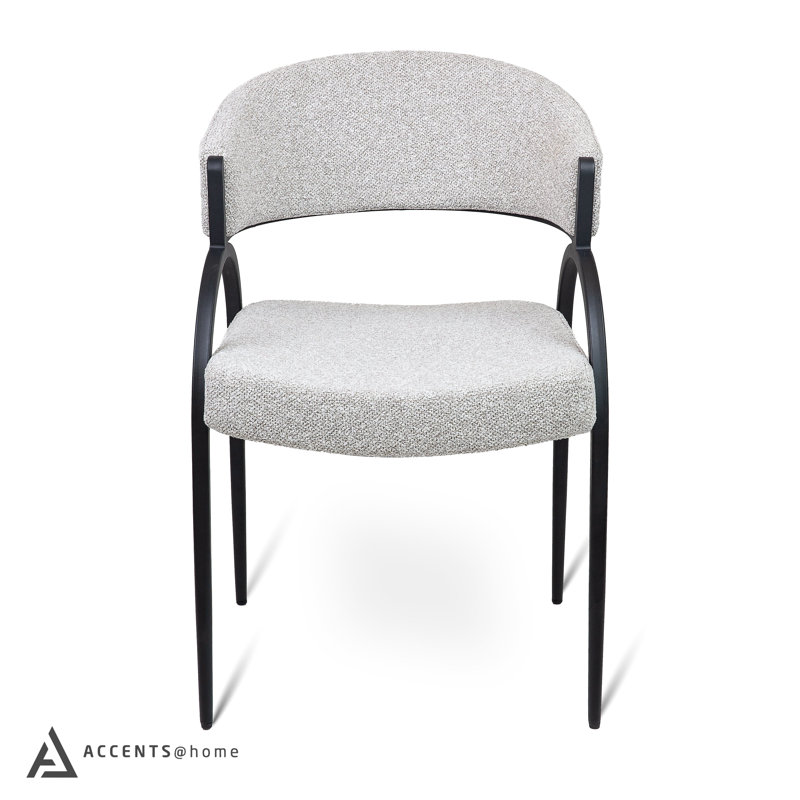 Chaise Kara