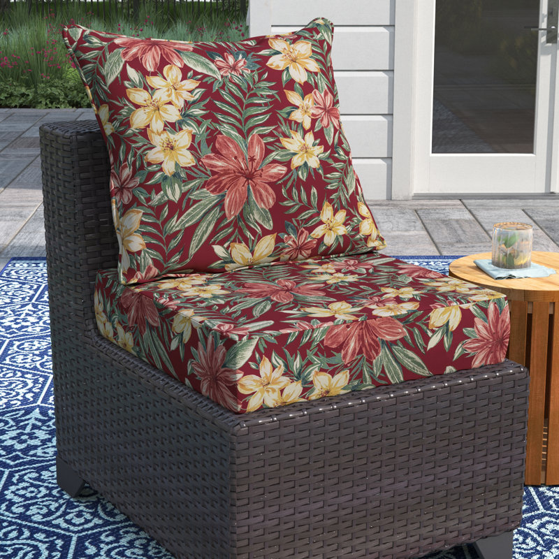 ARDEN Ruby Outdoor Lounge Chair 5.75" Cushion