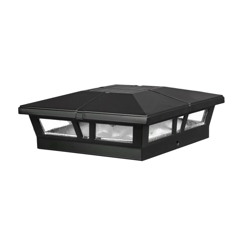 Éclairage de poteau de clôture en métal à DEL intégrée à énergie solaire 6 po x 6 po avec adaptateur de base inclus Cambridge