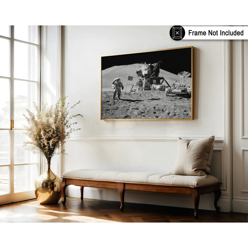 Astronaute dans la lune, Unframed, Poster, 08"H x 10"W