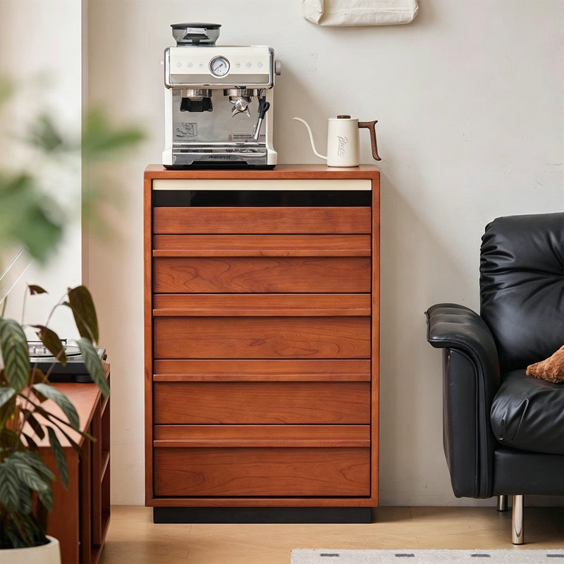Petit coffre d'appoint en bois